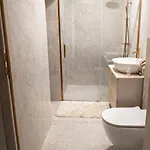 Nad Sama Woda Luksusowy Dom Nad Jeziorem Z Prywatnym Pomostem I Jacuzzi *