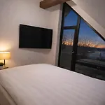 Nad Sama Woda Luksusowy Dom Nad Jeziorem Z Prywatnym Pomostem I Jacuzzi * Pasym