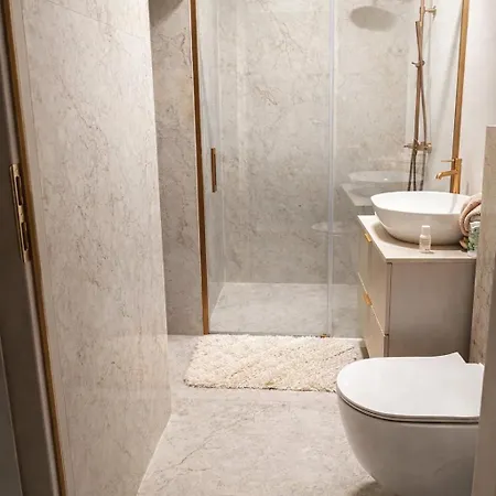 Nad Sama Woda Luksusowy Dom Nad Jeziorem Z Prywatnym Pomostem I Jacuzzi *