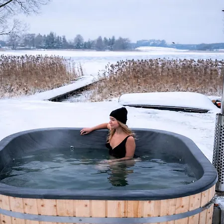 Villa Nad Sama Woda Luksusowy Dom Nad Jeziorem Z Prywatnym Pomostem I Jacuzzi *